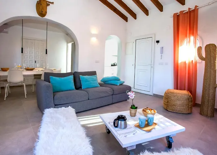 Villa Villa Scott By Interhome